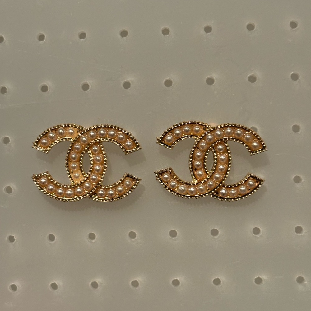 CC EARRINGS